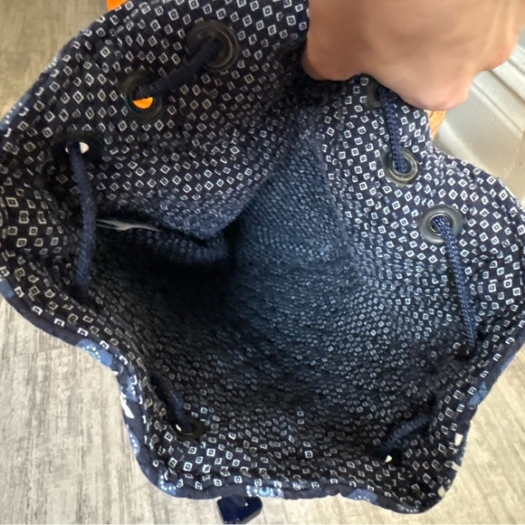 Vera Bradley Blue and White Quilted Backpack and Wallet - Picture 9 of 11